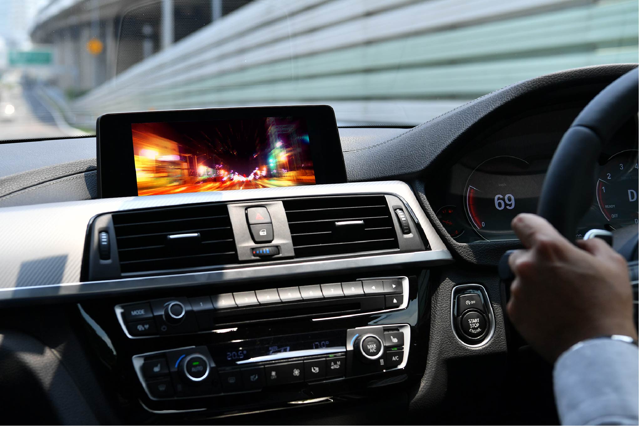 PLUG TV+ for BMW iDrive5/iDrive6 - PLUG CONCEPT